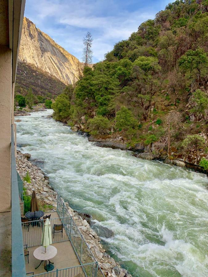 Lodge Yosemite View